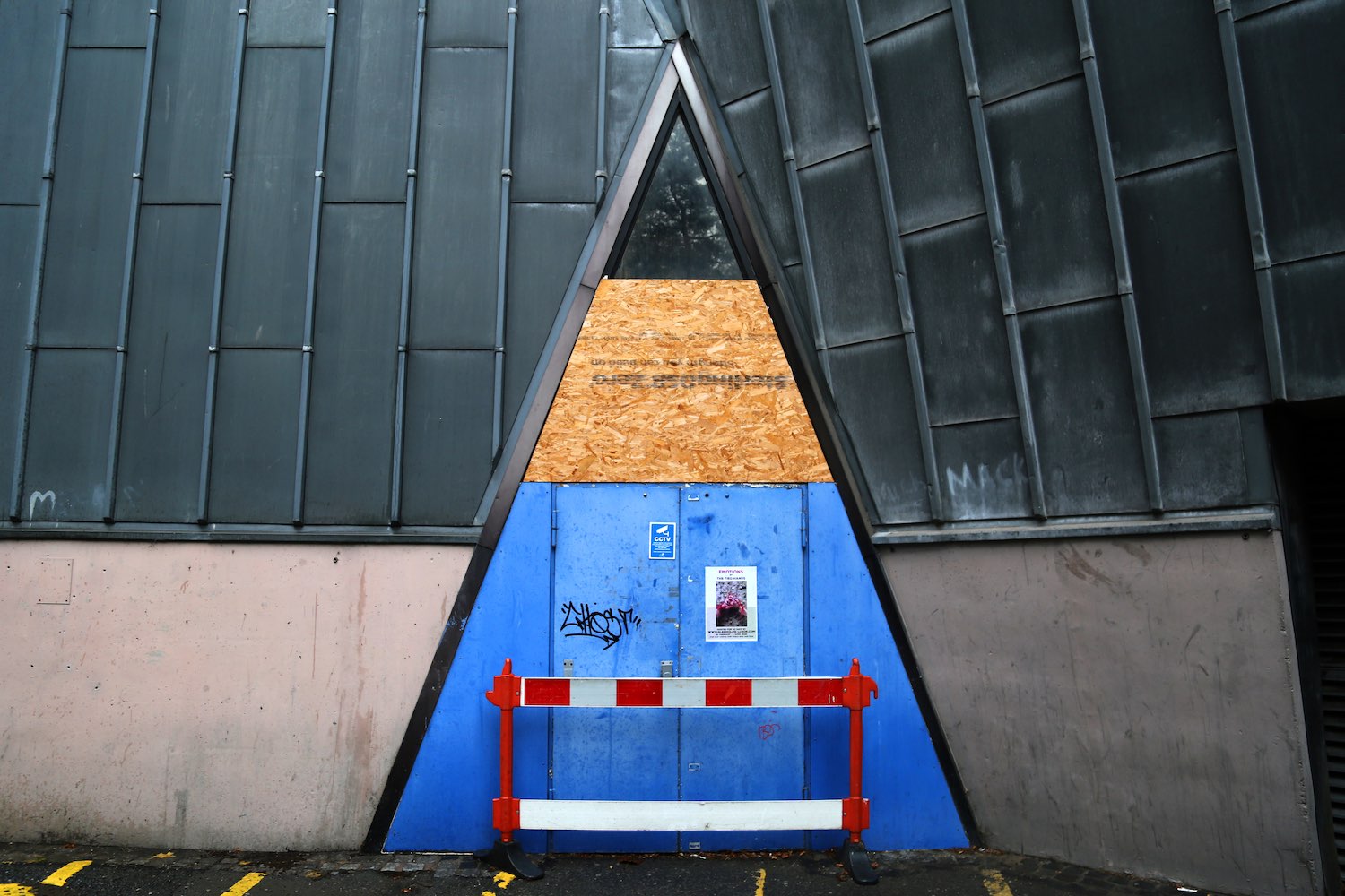 The Tied Hands Poster in the wild