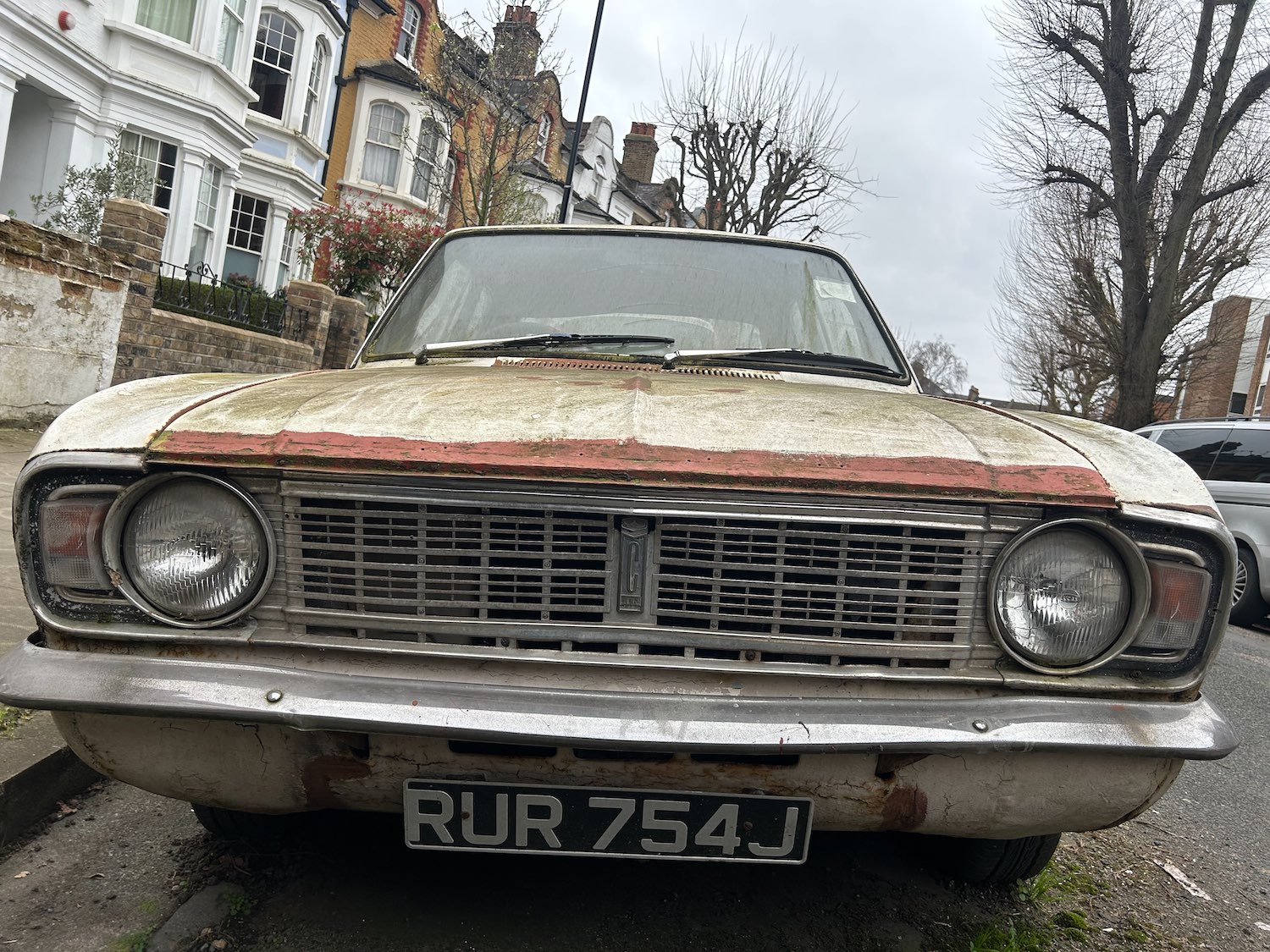 FORD CORTINA
